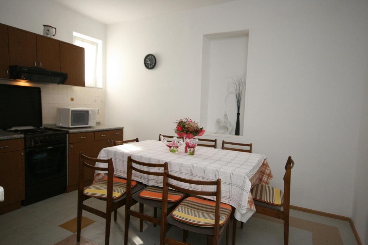 Apartments By The Sea Stara Novalja, Pag - 6301 Exterior foto